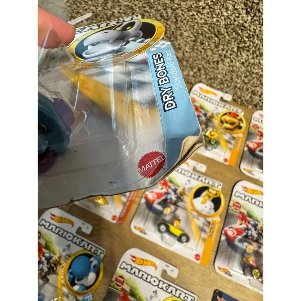 Hot Wheels Mario Kart lot of 14 - READ